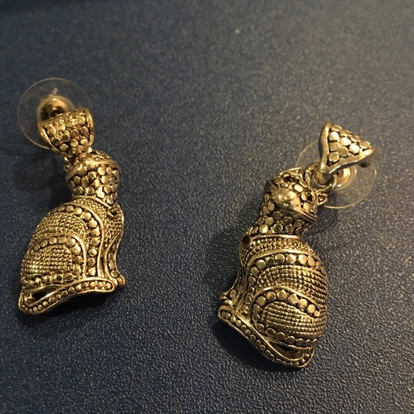 Fun Cat Earrings Silver-tone - Picture 3 of 5